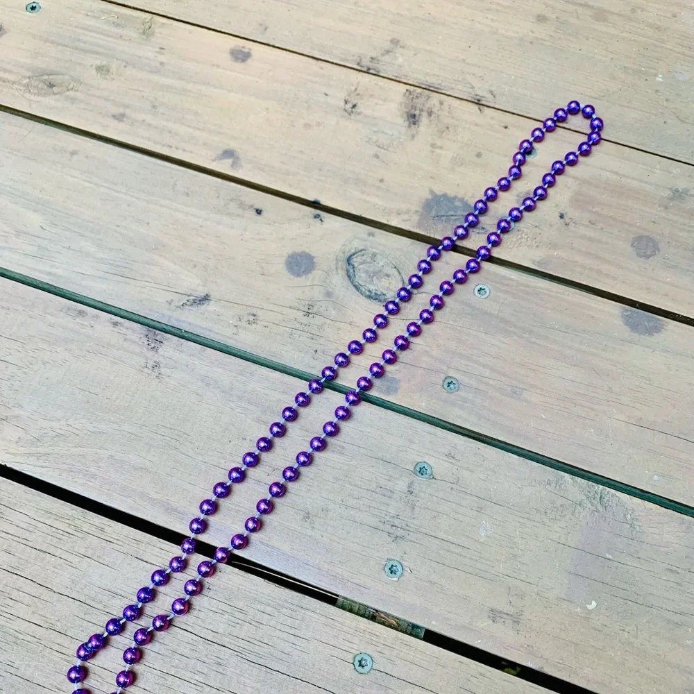 Mardi Gras Beaded necklaces (2) plastic pink and purple jewelry
